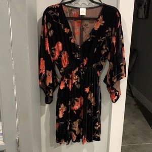 Black floral velvet dresse